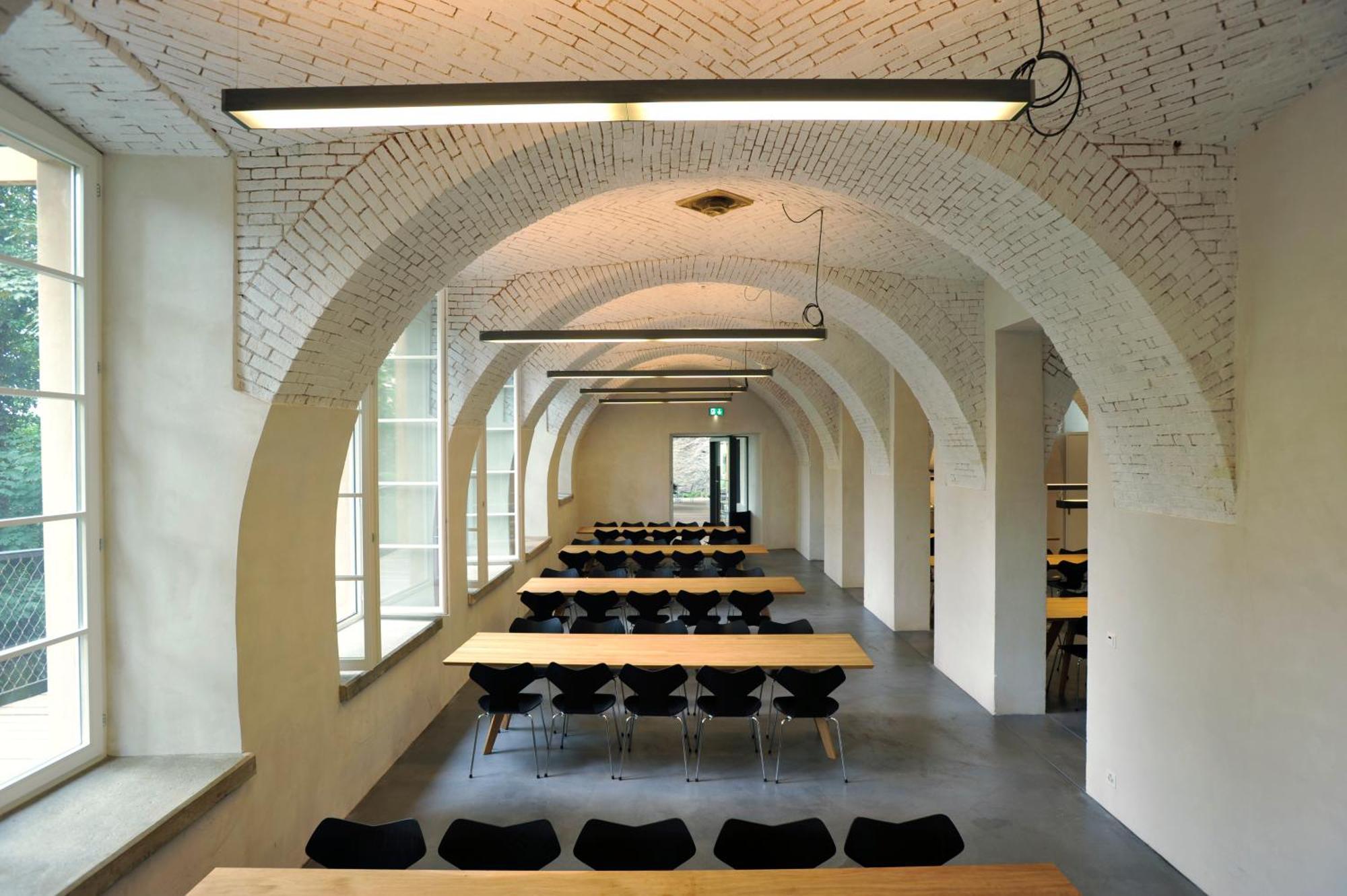 Basel Youth Hostel Exterior photo